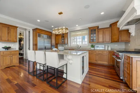 $1,800,000 | 410 South Sleight Street, Naperville, IL 60540