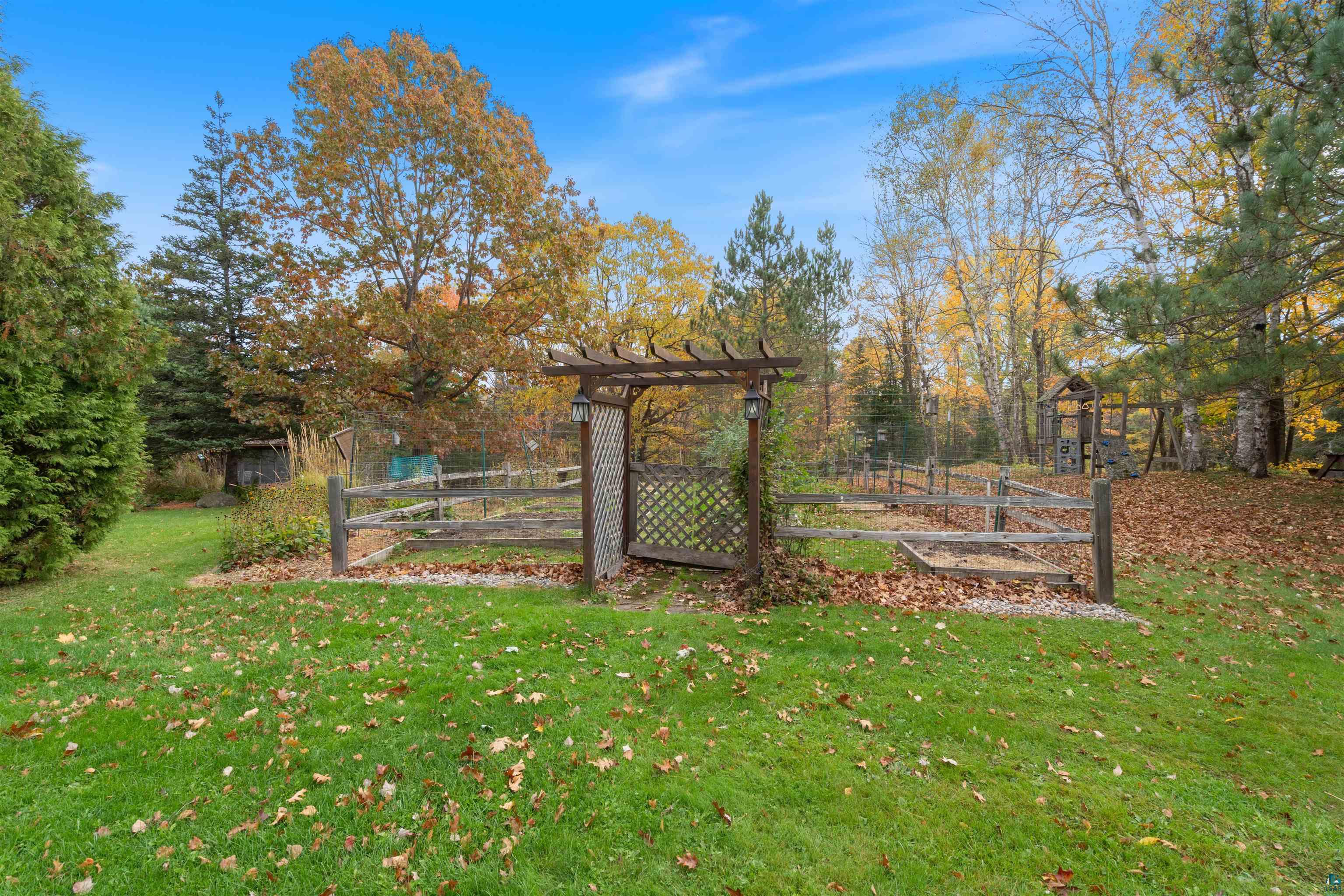 6659 East County Rd B South Range, WI 54874 - Photo 10 of 54