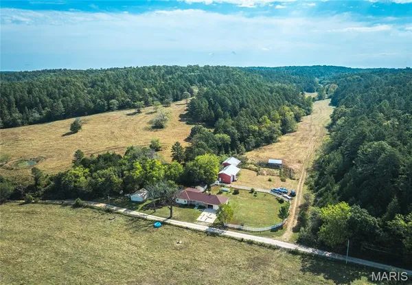 $615,800 | 10110 Ashley Creek Road, Raymondville, MO 65555