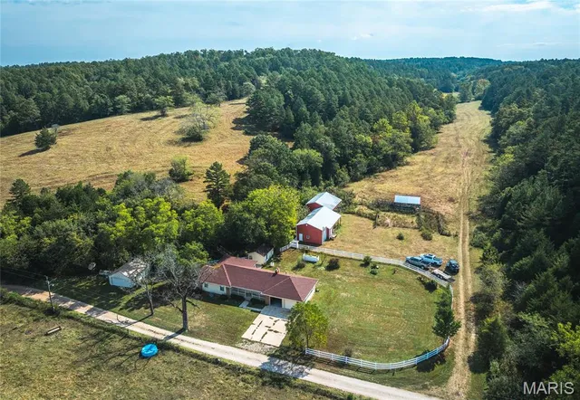 $615,800 | 10110 Ashley Creek Road, Salem, MO 65560