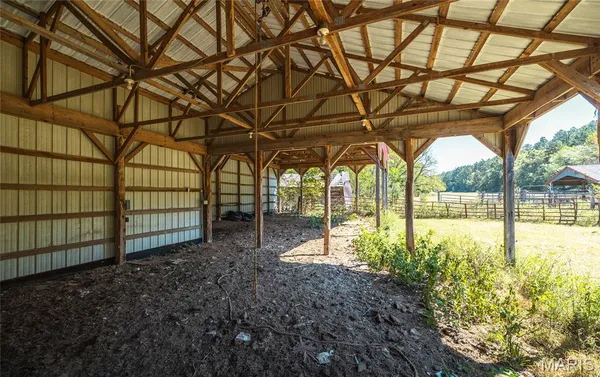 $615,800 | 10110 Ashley Creek Road, Raymondville, MO 65555