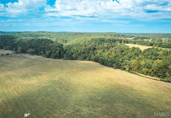 $615,800 | 10110 Ashley Creek Road, Raymondville, MO 65555