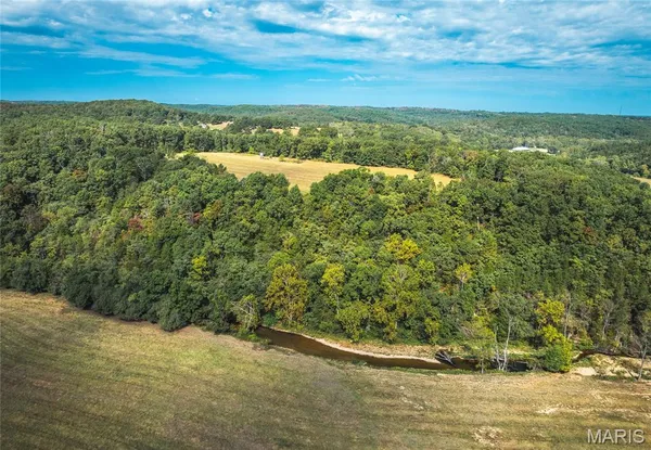 $615,800 | 10110 Ashley Creek Road, Raymondville, MO 65555
