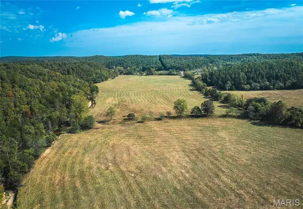$615,800 | 10110 Ashley Creek Road, Raymondville, MO 65555