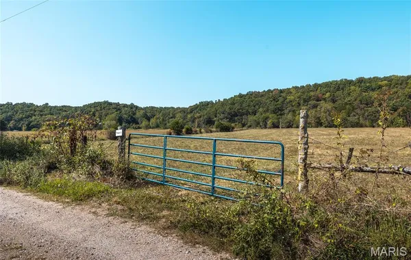 $615,800 | 10110 Ashley Creek Road, Raymondville, MO 65555