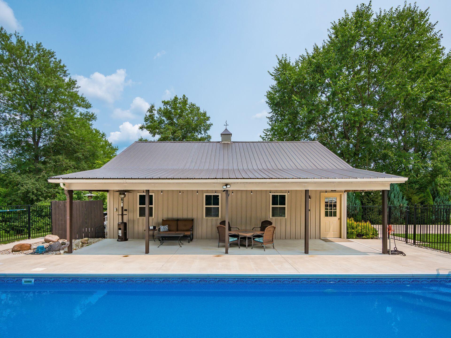 1900 Hyatts Road Delaware, OH 43015 - Photo 33 of 51 Inground Pool
