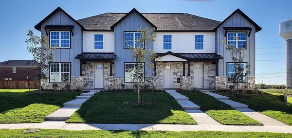 $1,950 | 1658 Palladio Loop, Unit 1658, Princeton, TX 75407