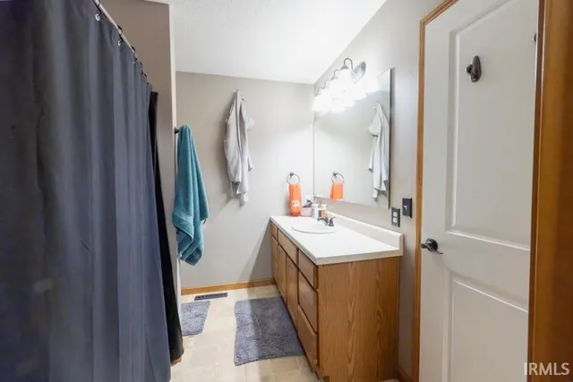 $349,900 | 905 North 280 West, Angola, IN 46703