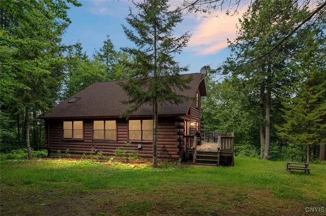 $349,900 | 1087 Hunt Lake Road North, Corinth, NY 12822