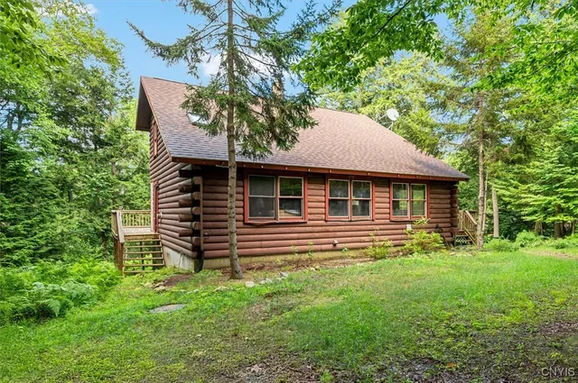 $349,900 | 1087 Hunt Lake Road North, Corinth, NY 12822