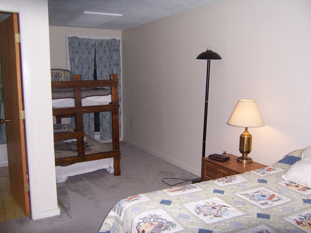 23 Tenney Brook Road, Unit F5 Plymouth, NH 03264 - Photo 11 of 23 Gallery Image 11