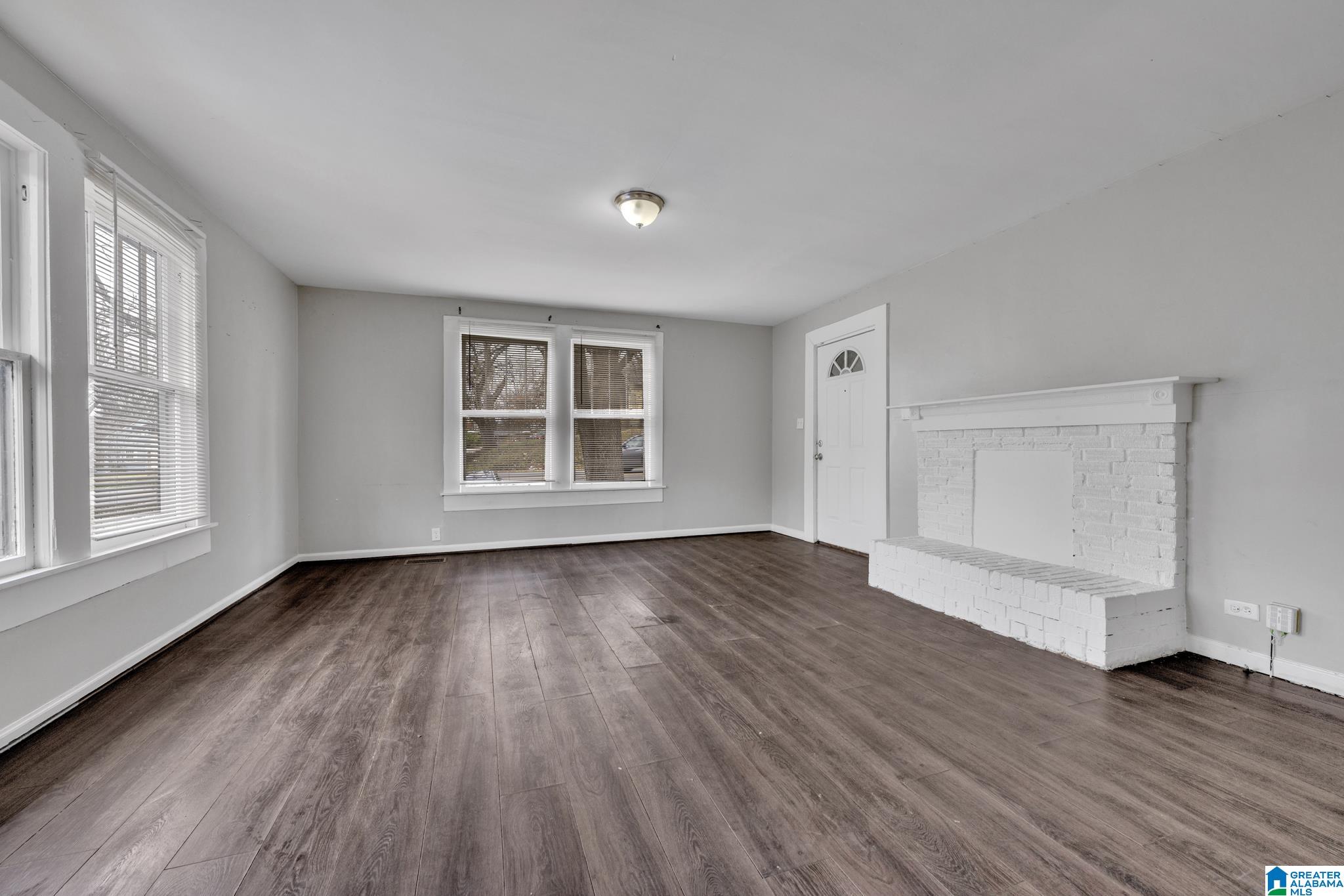428 Rutledge Drive Midfield, AL 35228 - Photo 7 of 25