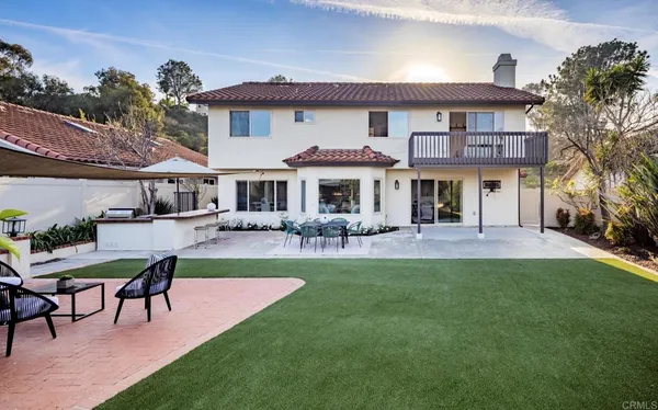 $1,950,000 | 385 Via Montanosa, Encinitas, CA 92024