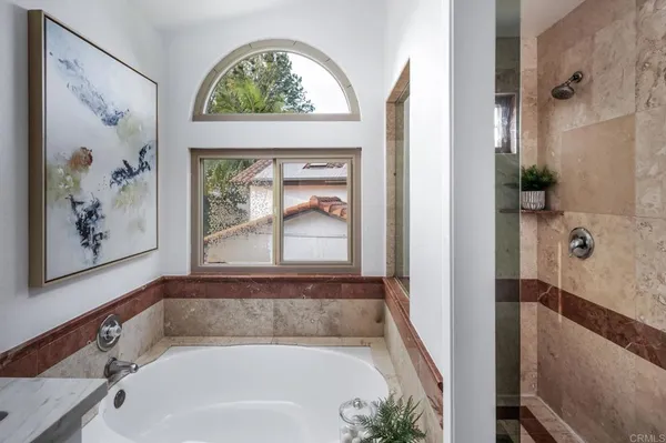 $1,950,000 | 385 Via Montanosa, Encinitas, CA 92024