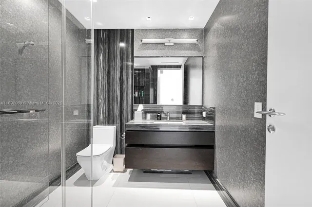 $10,600,000 | 9701 Collins Avenue, Unit 2103S, Bal Harbour, FL 33154