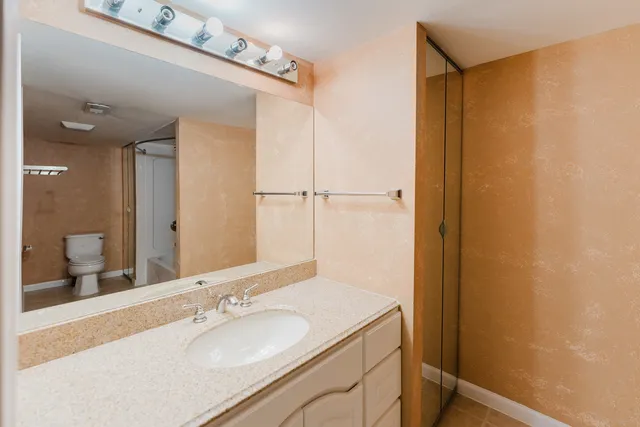 $635,000 | 1445 Somerfield Drive, Bolingbrook, IL 60490