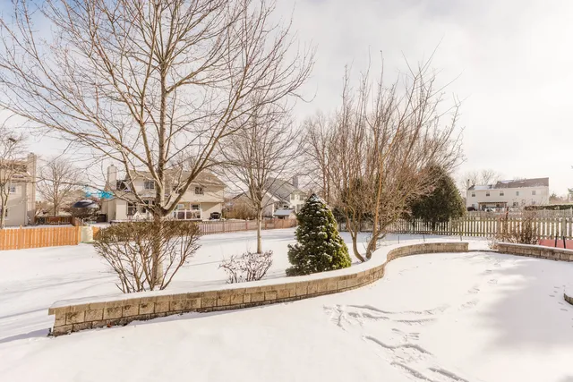 $635,000 | 1445 Somerfield Drive, Bolingbrook, IL 60490