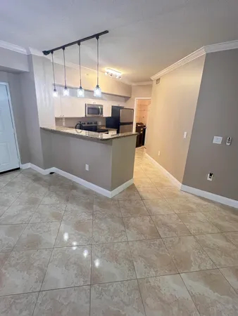 $2,800 | 11780 St Andrews Place, Unit 105, Wellington, FL 33414