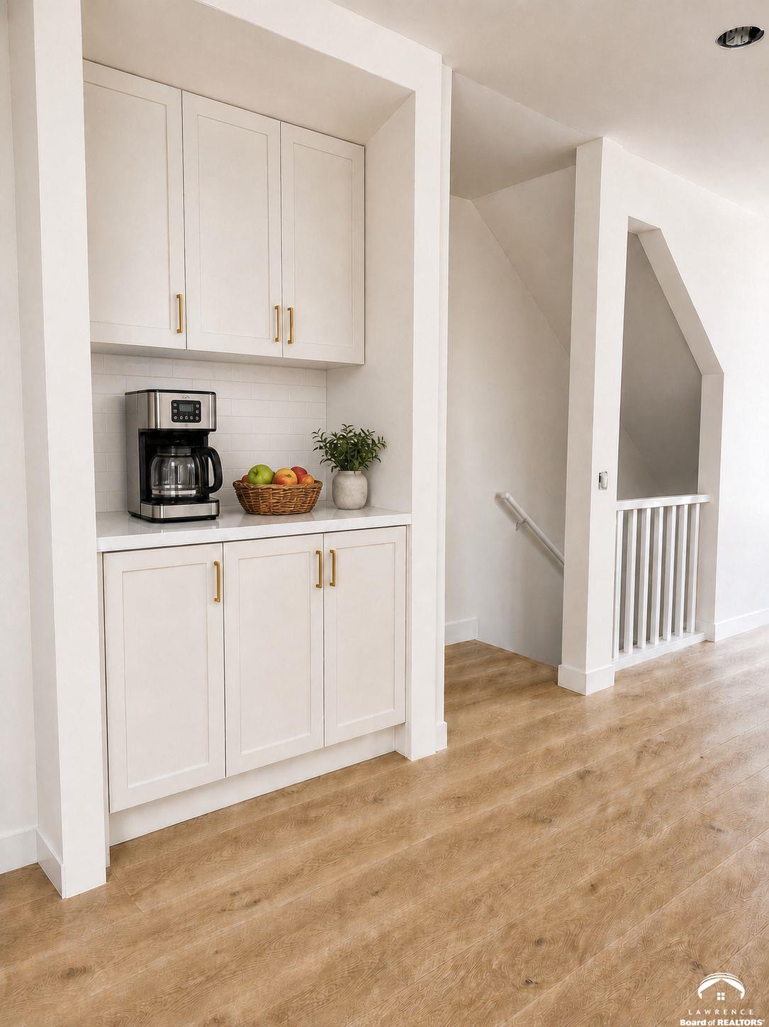 705 Rhode Island Street, Unit C Lawrence, KS 66044 - Photo 4 of 22