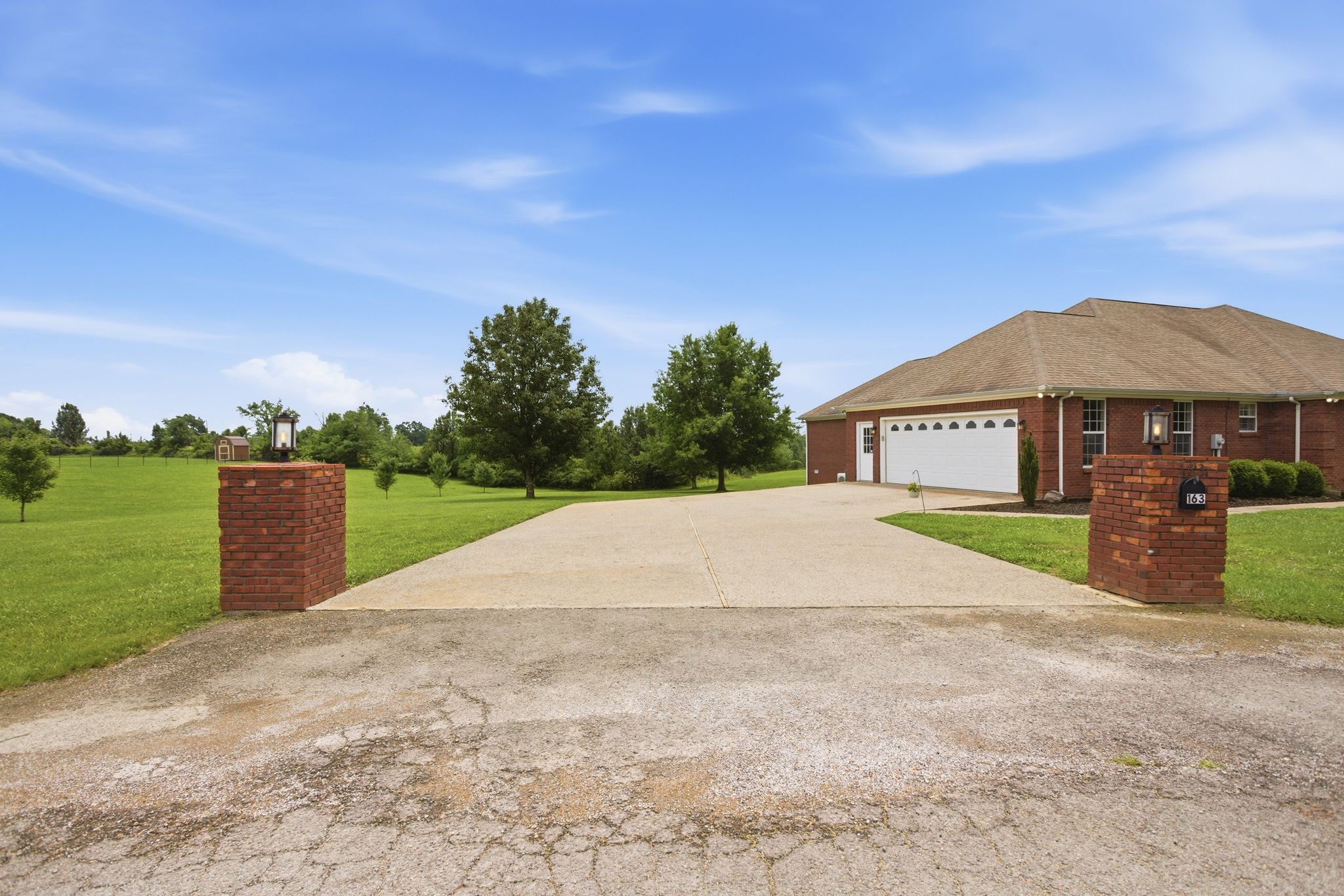 163 Tabor Place Hohenwald, TN 38462 - Photo 3 of 49