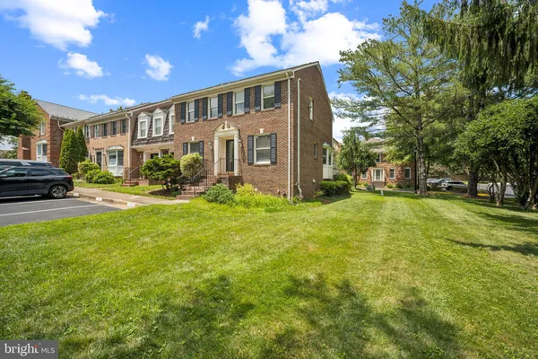 $4,600 | 7330 Lewinsville Park Court, McLean, VA 22101