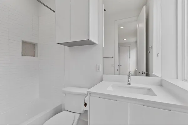 $3,990 | 4920 Lexington Court, Dallas, TX 75204