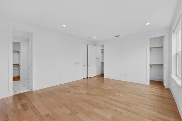 $3,990 | 4920 Lexington Court, Dallas, TX 75204