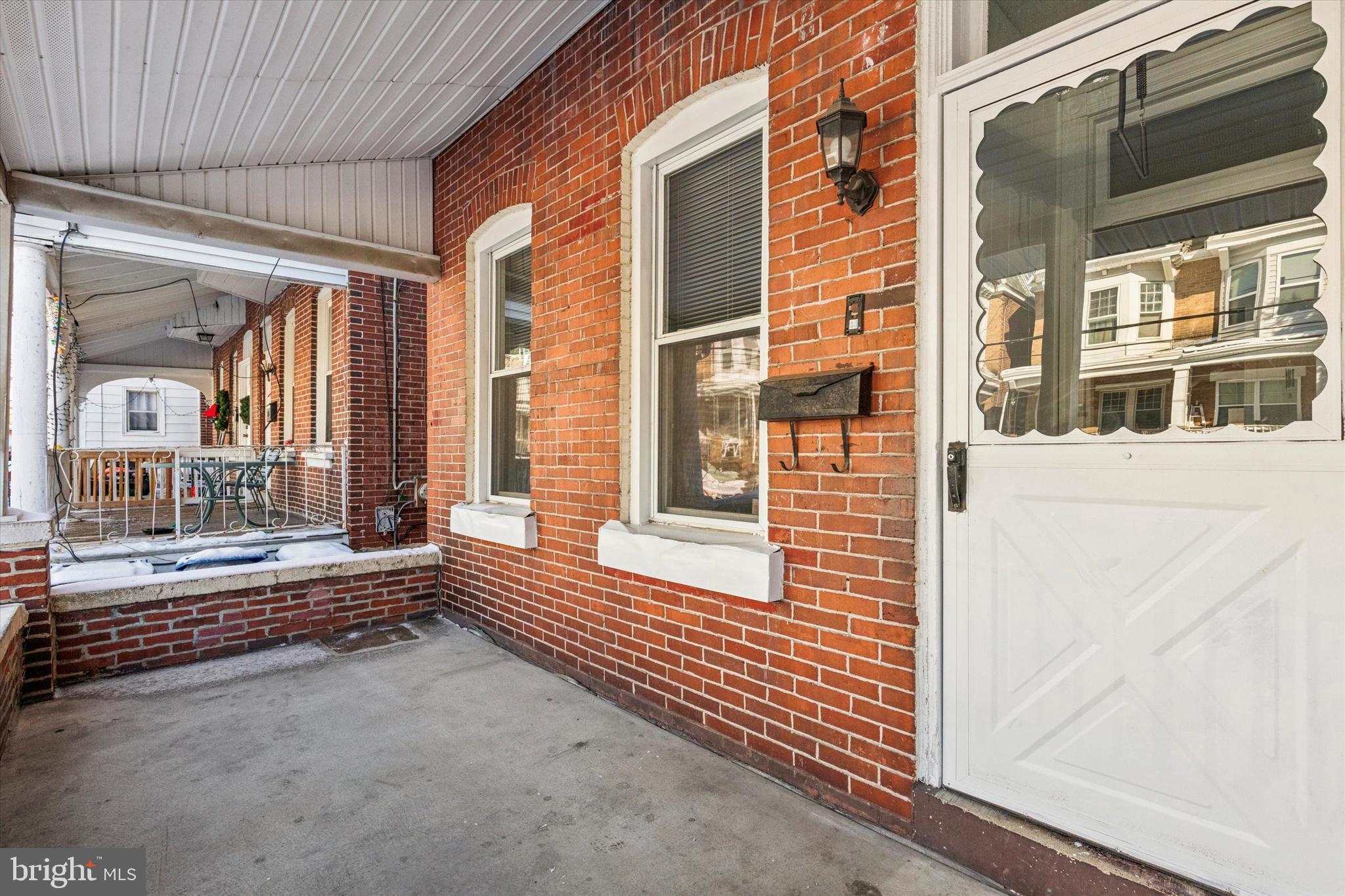 206 Chain Street Norristown, PA 19401 - Photo 2 of 25