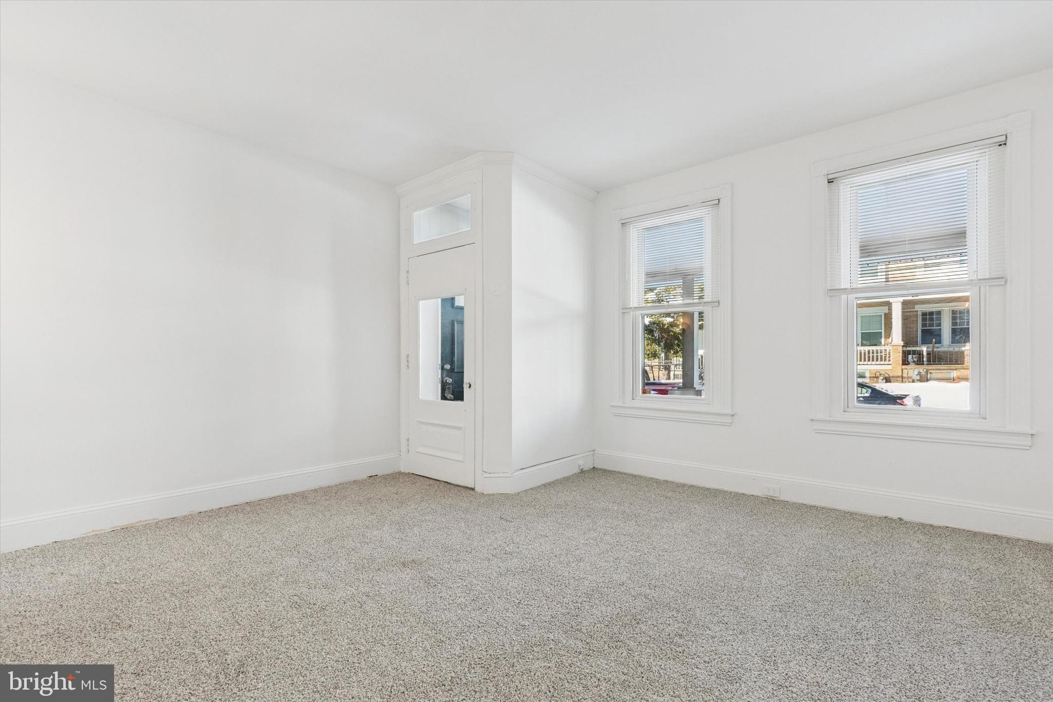 206 Chain Street Norristown, PA 19401 - Photo 5 of 25