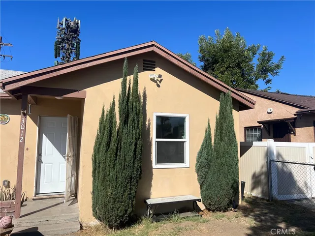 $2,750 | 3012 Genevieve Street North, San Bernardino, CA 92405