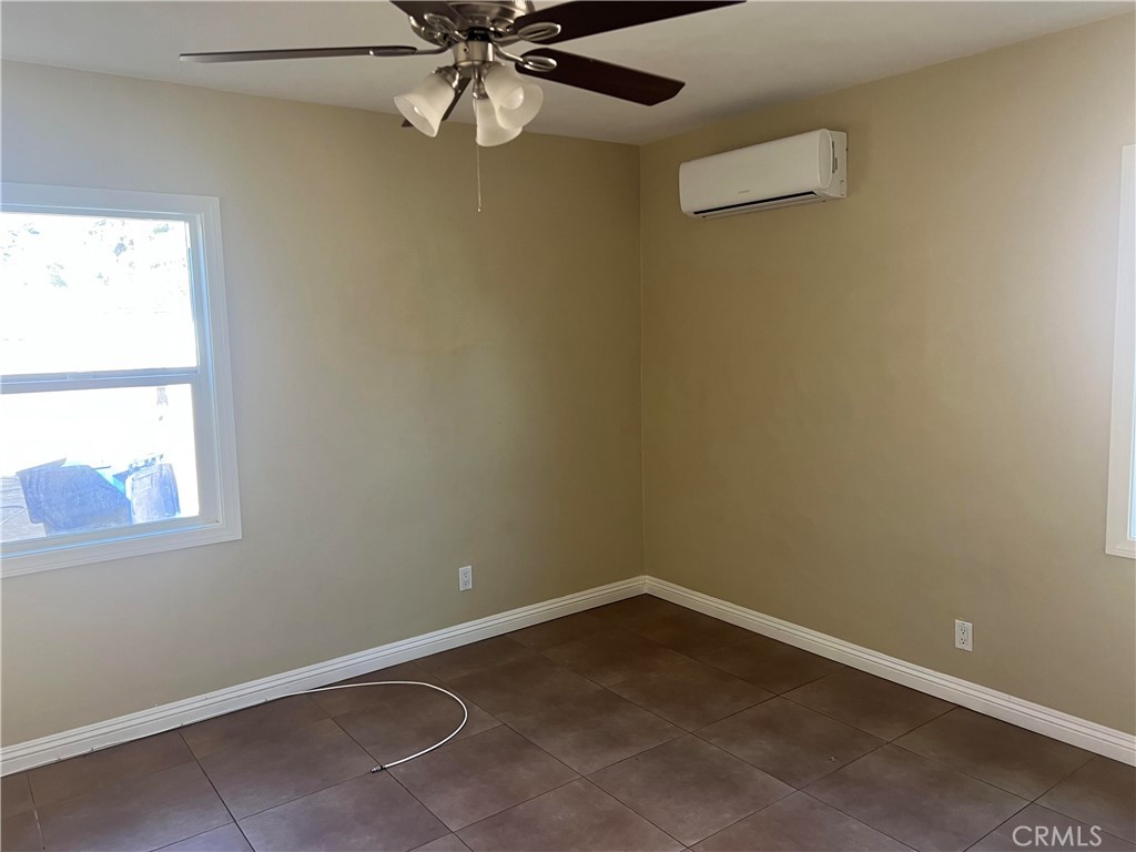 3012 Genevieve Street North San Bernardino, CA 92405 - Photo 6 of 7