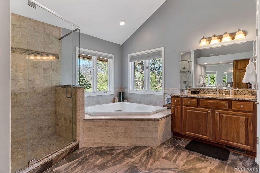 17370 Fish Lake Road Holly, MI 48442 - Photo 41 of 73