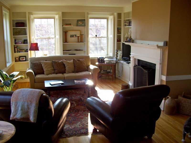 290 Baxter Boulevard, Unit G2 Portland, ME 04101 - Photo 4 of 12 Living Room.