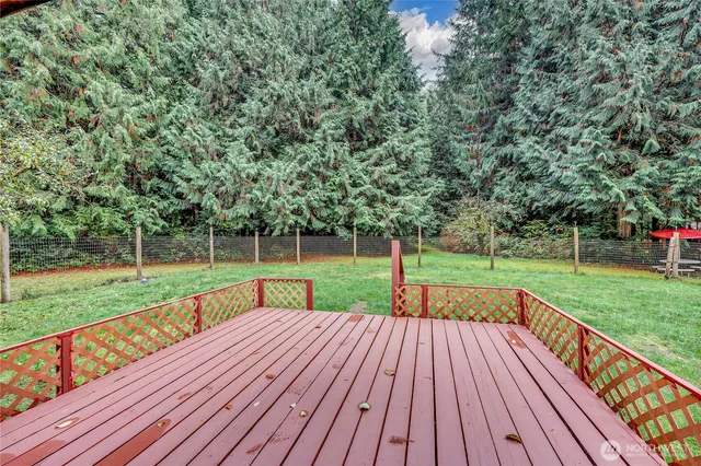 $799,500 | 4005 Northeast Kedros Drive, Poulsbo, WA 98370