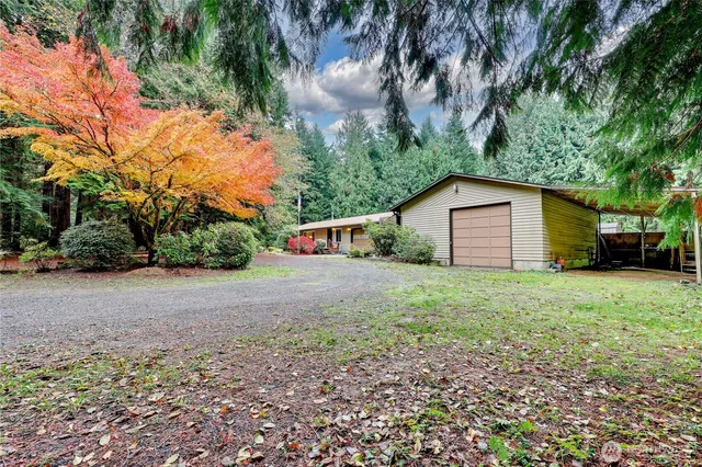 $799,500 | 4005 Northeast Kedros Drive, Poulsbo, WA 98370