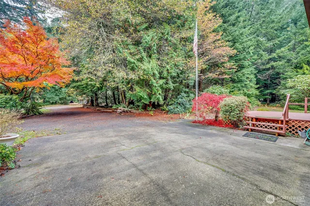 $799,500 | 4005 Northeast Kedros Drive, Poulsbo, WA 98370