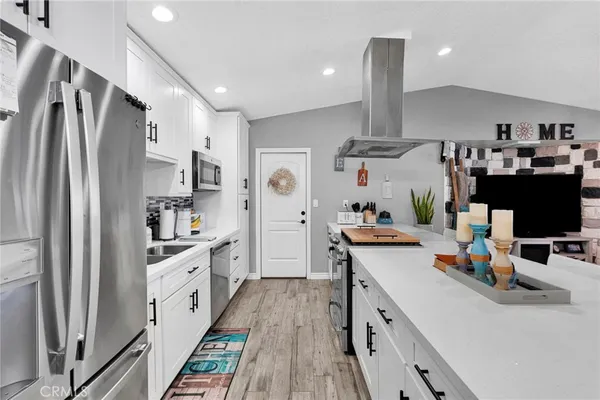 $473,000 | 10292 Kern Avenue, Hesperia, CA 92345