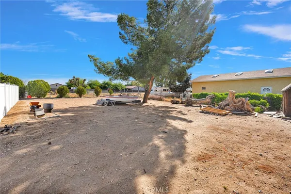 $473,000 | 10292 Kern Avenue, Hesperia, CA 92345