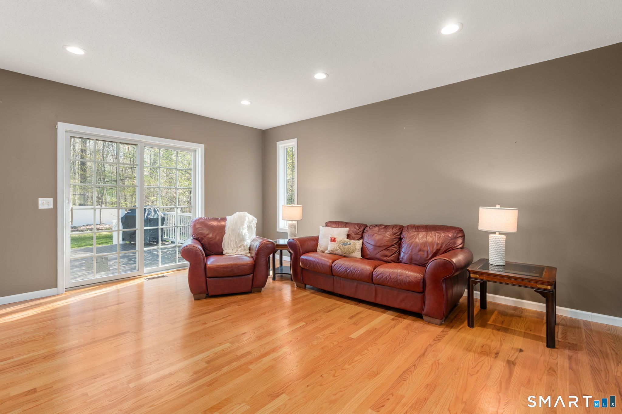 107 Country Lane Hebron, CT 06248 - Photo 15 of 37