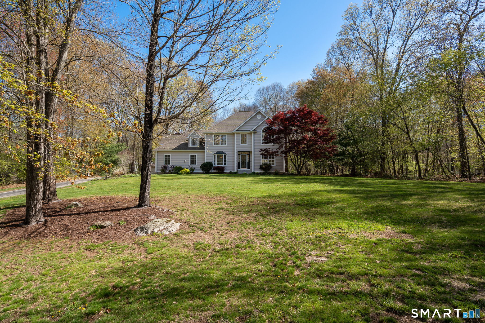 107 Country Lane Hebron, CT 06248 - Photo 2 of 37