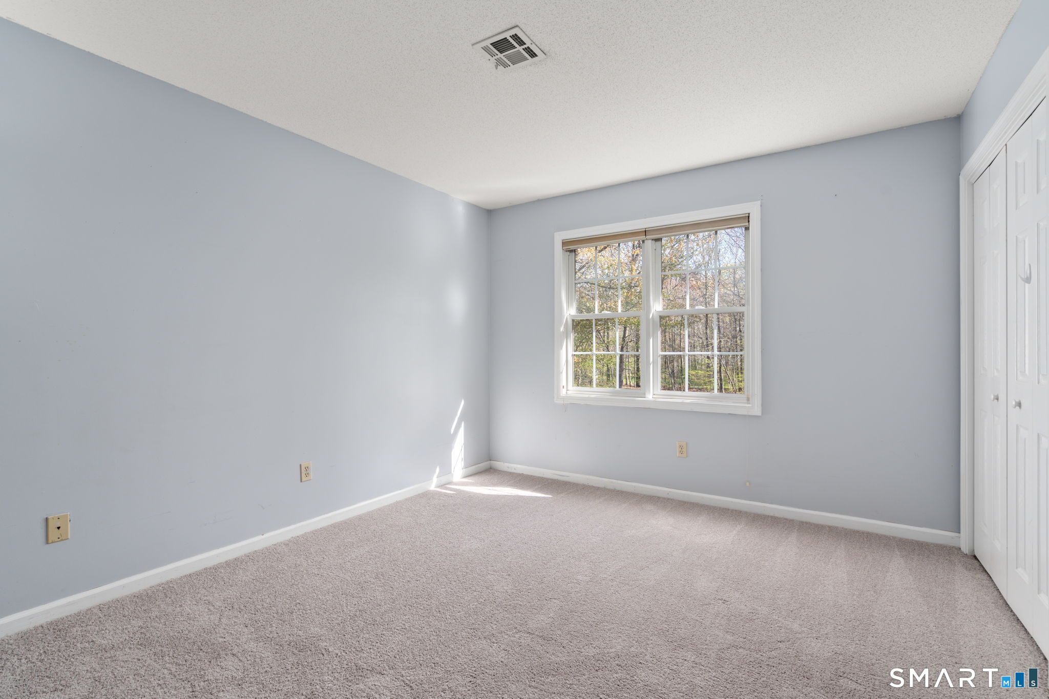 107 Country Lane Hebron, CT 06248 - Photo 26 of 37