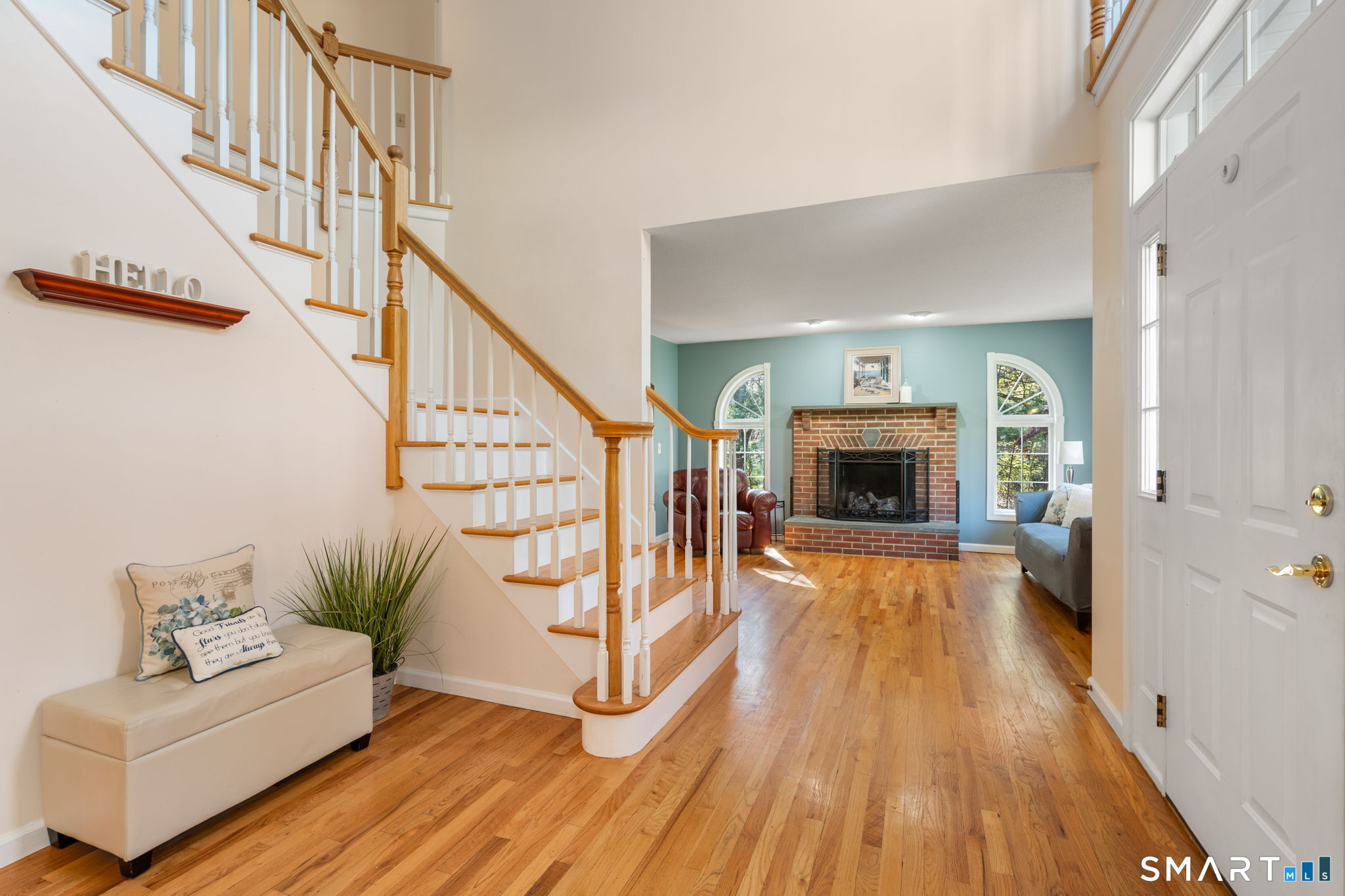 107 Country Lane Hebron, CT 06248 - Photo 4 of 37