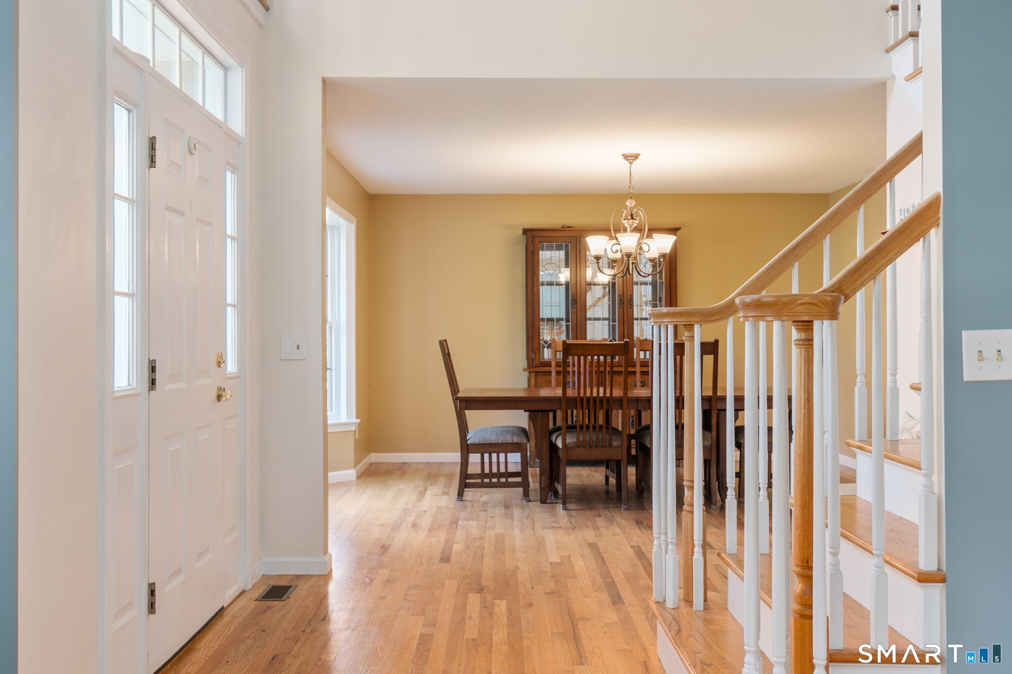 107 Country Lane Hebron, CT 06248 - Photo 5 of 37