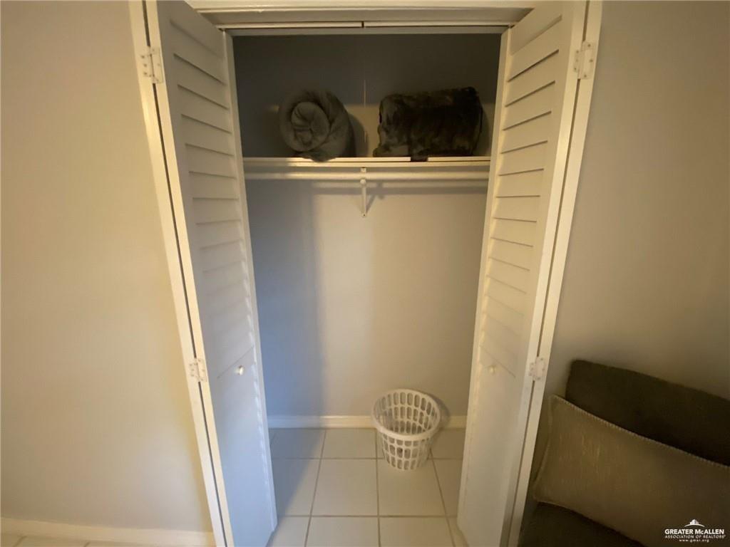 712 Toronto Avenue, Unit 6 McAllen, TX 78503 - Photo 8 of 10