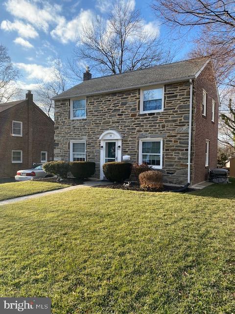 34 Schuyler Road Springfield, PA 19064 - Photo 3 of 30 a view of a house with a yard