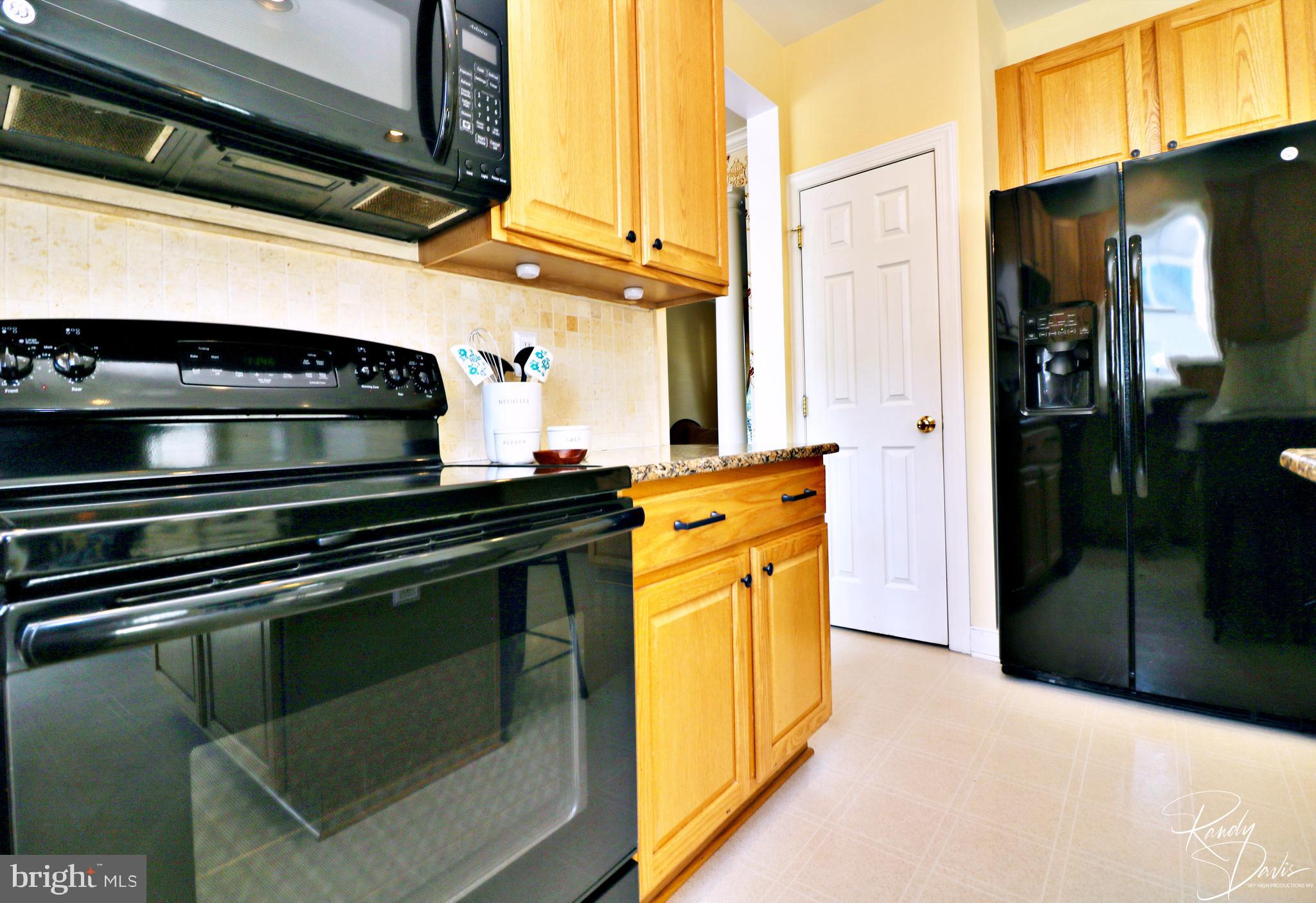 66 Watercourse Drive Ranson, WV 25438 - Photo 21 of 82 Kitchen with Granite Countertops