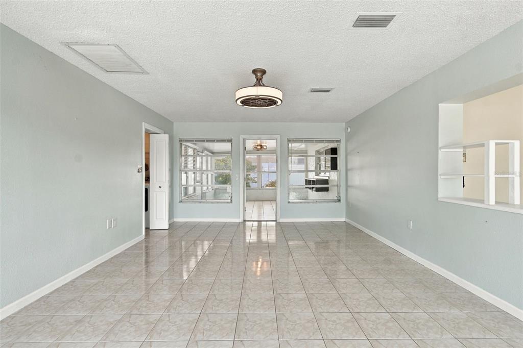 4880 Shell Stream Boulevard New Port Richey, FL 34652 - Photo 7 of 46 Gallery Image 7