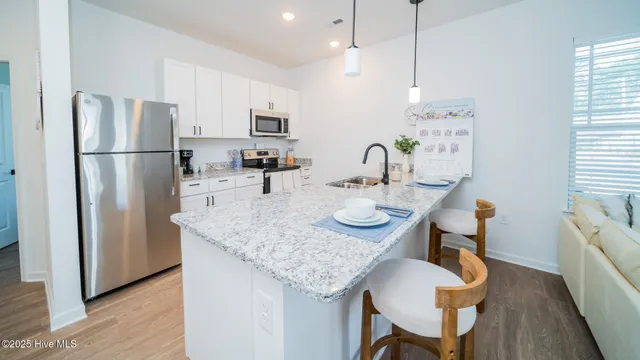 $1,895 | Undisclosed Address, Calabash, NC 28467