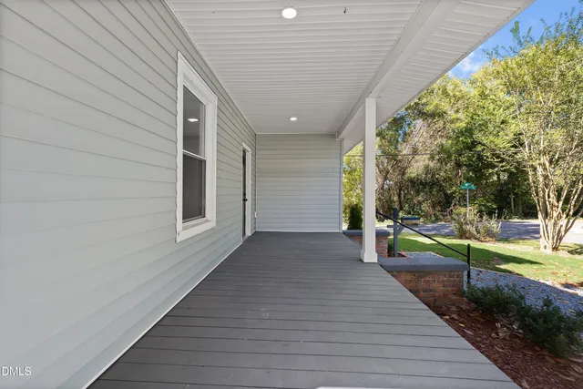 a view of an entryway