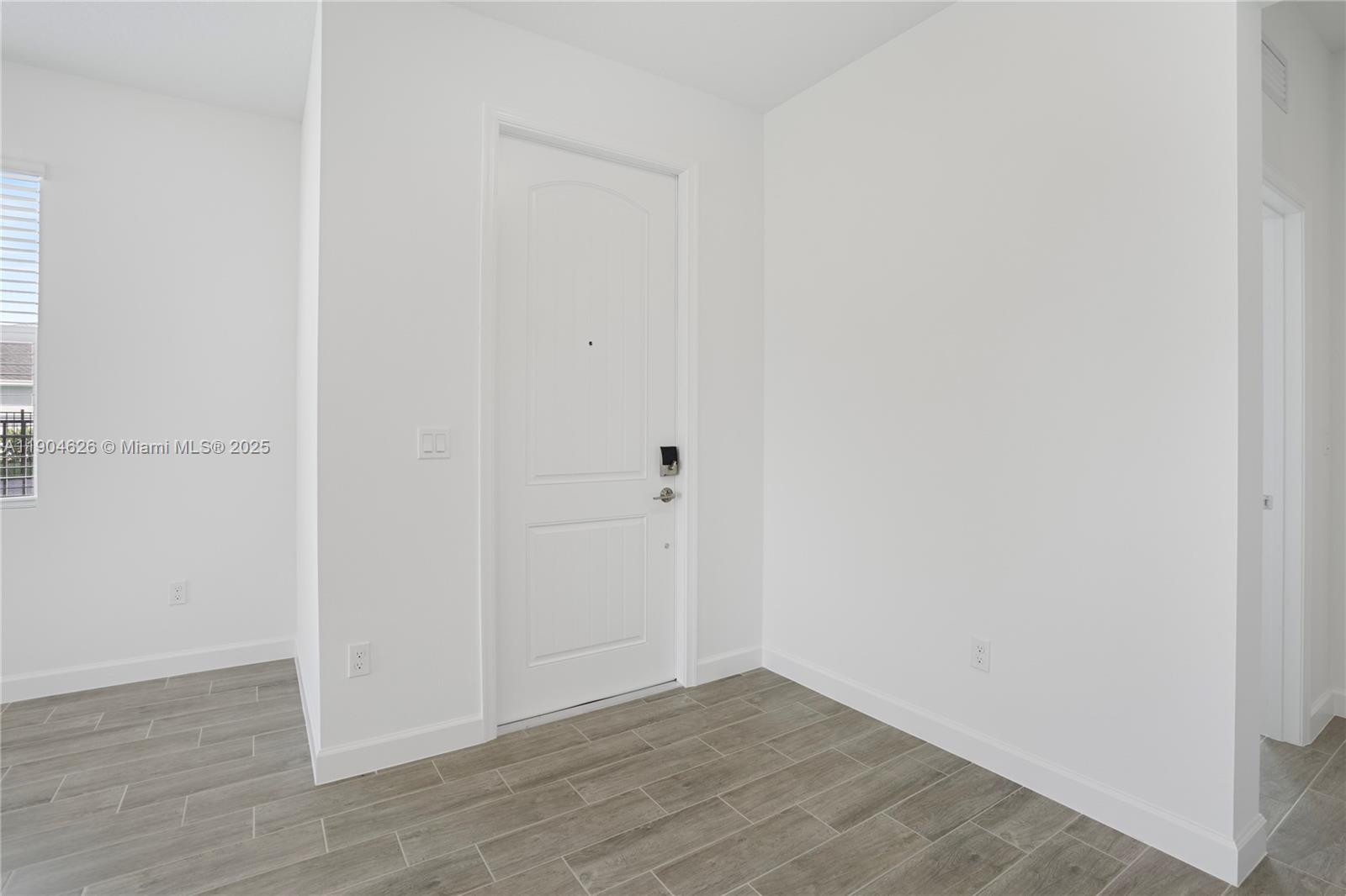 19655 Barn Swallow Way, Unit 19655 West Palm Beach, FL 33470 - Photo 5 of 59 a view of an empty room